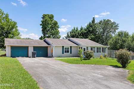 1426 Blue Forest Ln Maryville, TN 37803