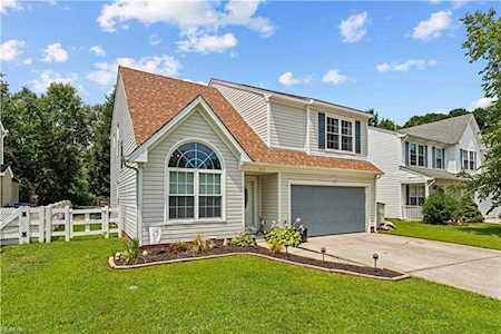3553 Crofts Pride Dr Virginia Beach, VA 23453