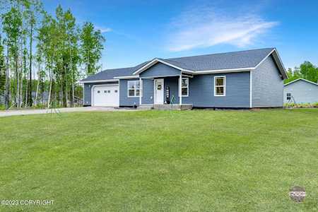1225 N Tigger Dr Wasilla, AK 99654