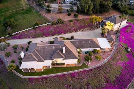 4070 Ladera Vista Road Fallbrook, CA 92028