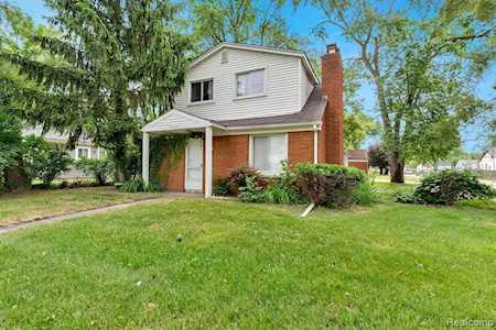 19304 Inkster Rd Redford Twp, MI 48240