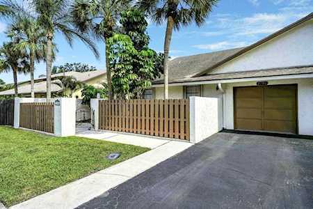 2796 SW 6th Street Delray Beach, FL 33445
