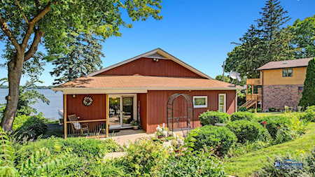 184 E Grand Ave Fox Lake, IL 60020