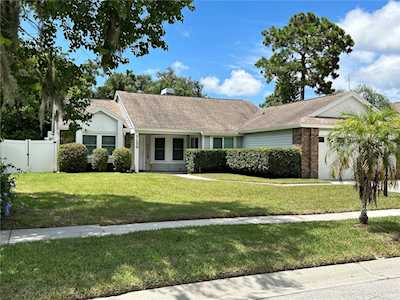 7459 Swan Lake Dr New Port Richey, FL 34655
