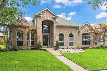 2421 London Drive Plano, TX 75025
