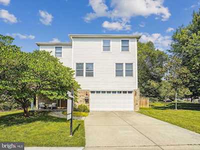701 N Florida St Arlington, VA 22205