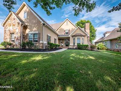 223 Osprey Circle Vonore, TN 37885