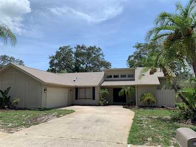 2773 Valencia Ln W Palm Harbor, FL 34684
