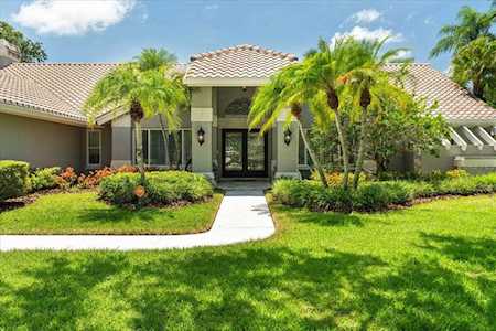 2410 Huntington Blvd Safety Harbor, FL 34695