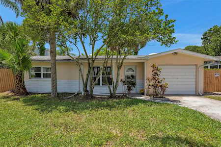 7245 Dianne Dr New Port Richey, FL 34652