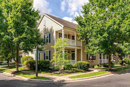 6145 Renwell Lane Columbus, OH 43230