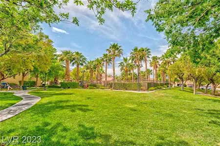 10456 Commanche Moon Ave Las Vegas, NV 89129