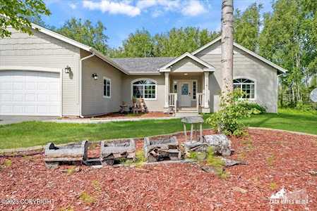 4882 N Flintstone Circle Wasilla, AK 99654