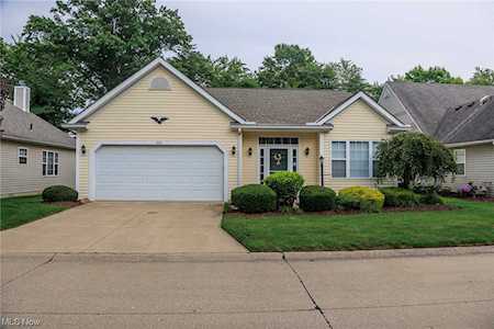 1441 Hollow Wood Ln Avon, OH 44011