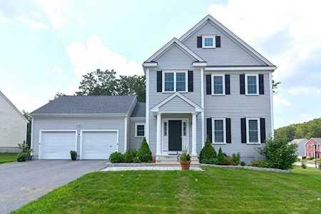 39 Westview Ave Millbury, MA 01527