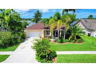 12736 Meadowbreeze Drive Wellington, FL 33414