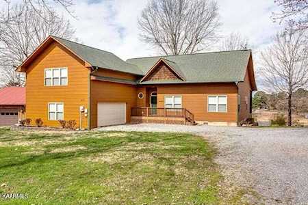 905 Holiday Ln Sevierville, TN 37876