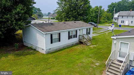 707 Willow St Ellendale, DE 19941