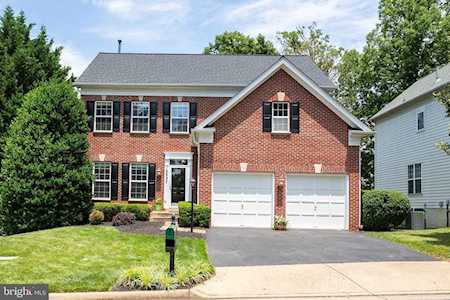 10037 Cairn Mountain Way Bristow, VA 20136