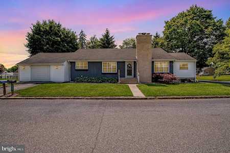 110 Earl St Boiling Springs, PA 17007