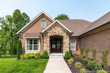 8850 Highland Lake Dr Georgetown, IN 47122