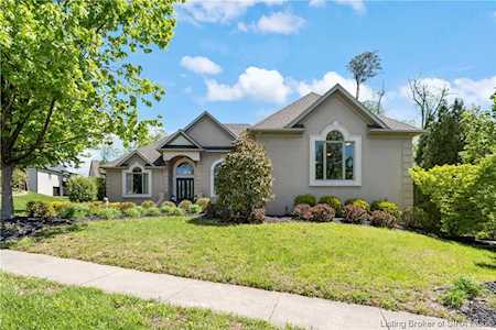 3903 Lasalle Ct Floyds Knobs, IN 47119