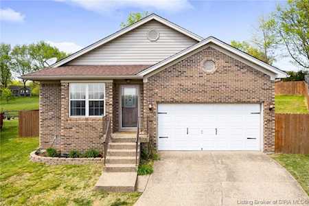 2420 Soaring Heights Ct Sellersburg, IN 47172