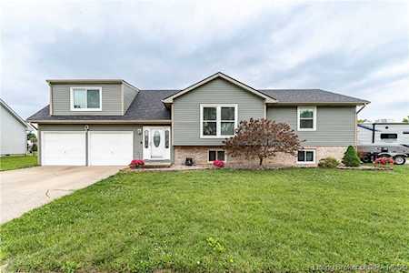 2317 Birch Dr Clarksville, IN 47129