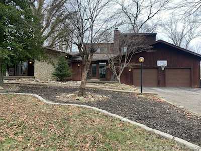 12710 Highway 135 NE Palmyra, IN 47164