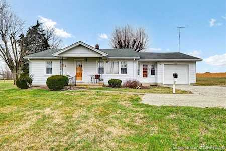 8125 Oak Park Rd NE New Salisbury, IN 47161