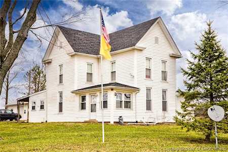 13670 Apple Ln NE Palmyra, IN 47164