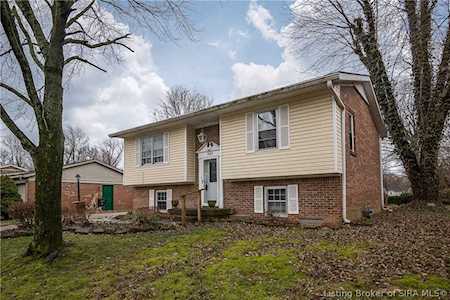 305 Hawthorne Dr Jeffersonville, IN 47130