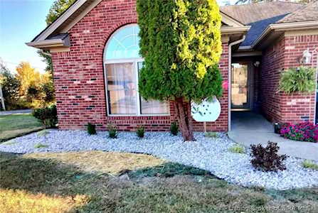 3000 Barrington Ct New Albany, IN 47150