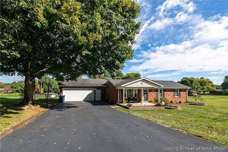 2950 Beth Ln NW Corydon, IN 47112
