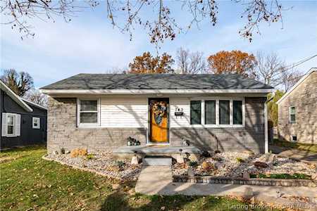 743 W Cornell Ave Clarksville, IN 47129
