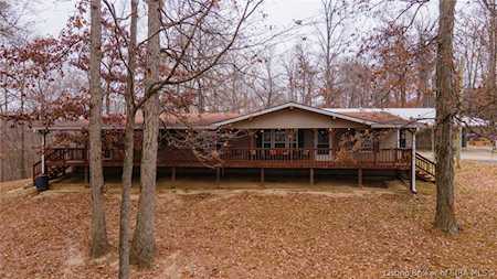 3560 S Pixley Knob Rd Henryville, IN 47126