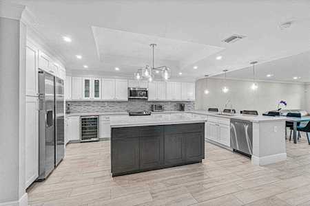 6253 Graycliff Drive #B Boca Raton, FL 33496