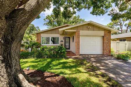 205 SE Monroe CIRCLE N St. Petersburg, FL 33703