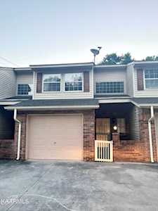1305 Mountain Meadows Way Sevierville, TN 37862