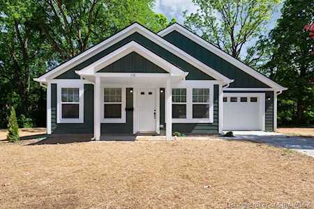 110 Winthrop Ave Charlestown, IN 47111