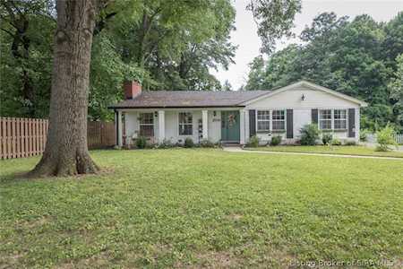 209 Ewing Ln Jeffersonville, IN 47130