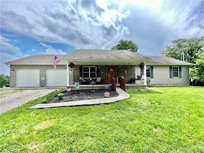 5373 E Goodman Ridge Rd Marengo, IN 47140