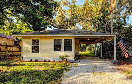 1716 4th Ave E Bradenton, FL 34208