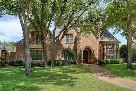 6807 Fallbrook Court Colleyville, TX 76034