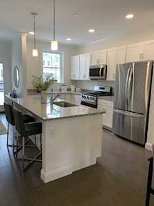 7 East Dexter Avenue #21 Woburn, MA 01801