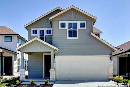 890 Casetta Trail New Braunfels, TX 78130