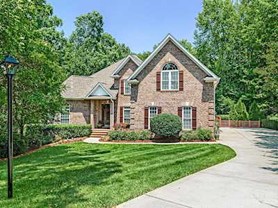 2805 Providence View Ln Charlotte, NC 28270