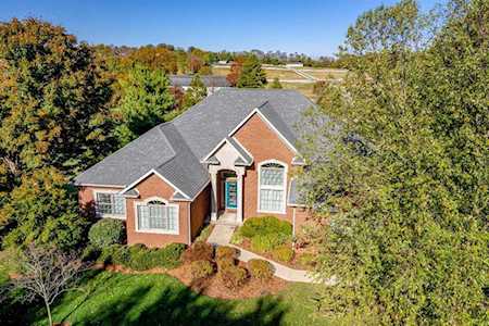 524 Country Ln Frankfort, KY 40601