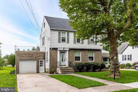 307 Pine St Carneys Point, NJ 08069