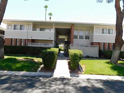 2822 Loveland Dr #1404 Las Vegas, NV 89109